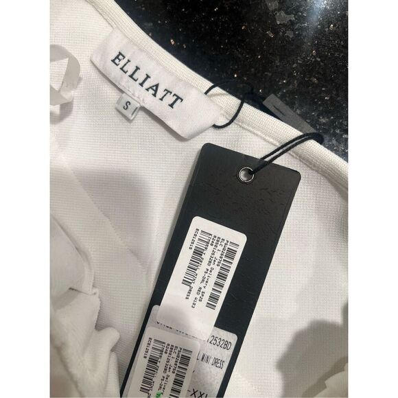 Elliatt Janelle Mini Dress White Bridal Shower Bachelorette size S NWT - Picture 7 of 7